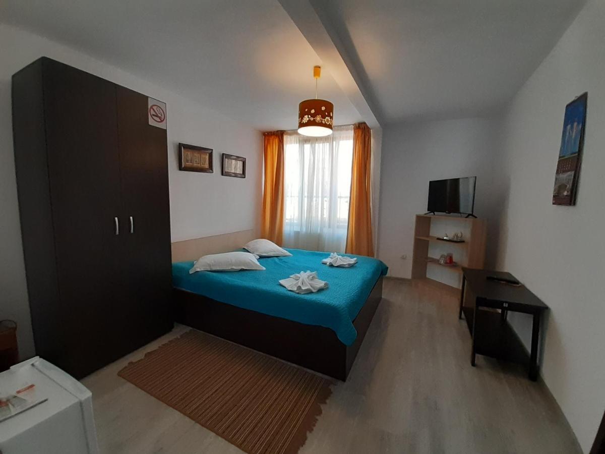 Copou Holding House Apartment Iasi Exterior photo